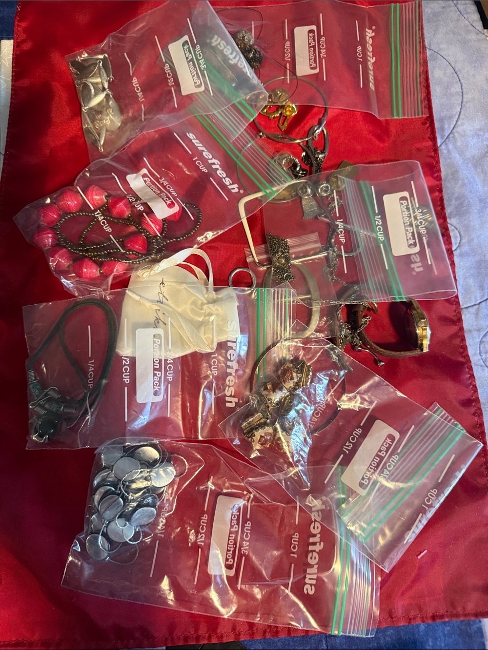 Mystery Box -Assorted Jewelery B4